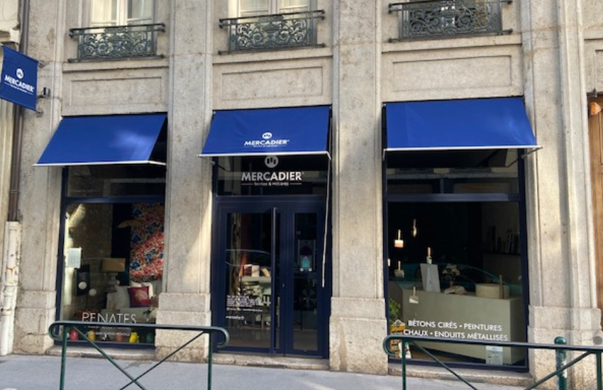 Image d'un store banne